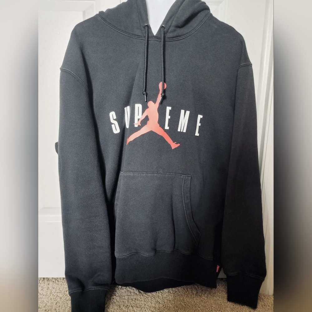 Supreme x Jordan Hoodie Size Large - FW 2015